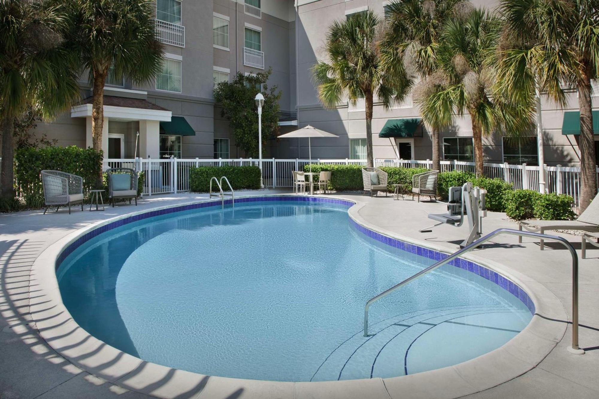 Homewood Suites By Hilton Orlando Airport מראה חיצוני תמונה